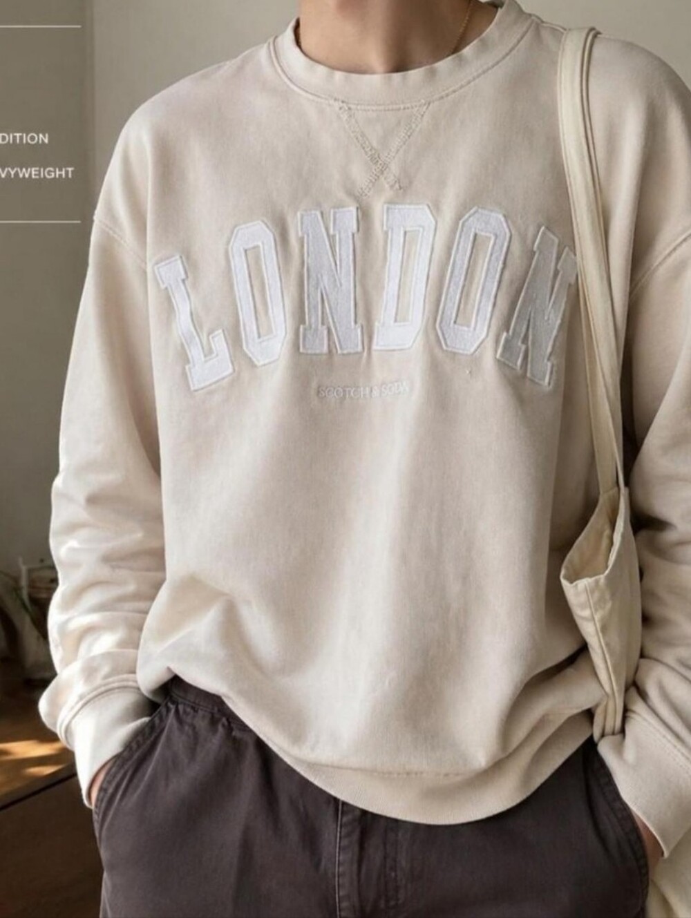 Scotch & Soda London Crewneck streetwear, Minimal , neutral,  Varsity Logo sweat